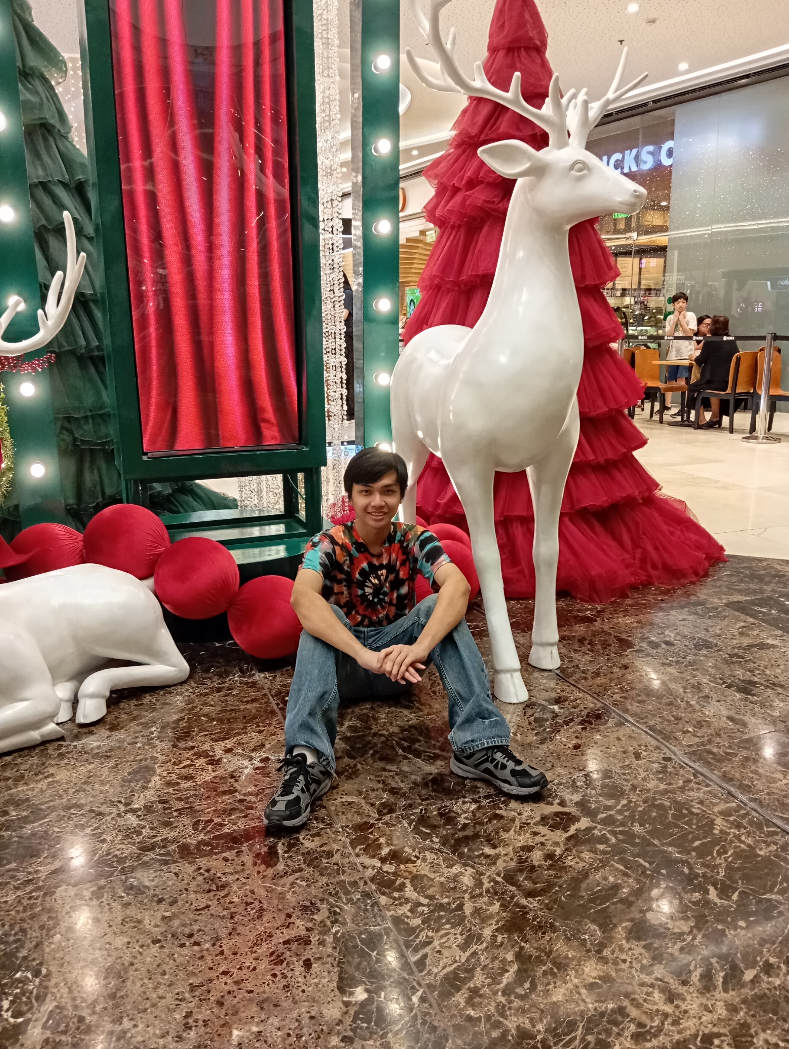 Neil Montesines Profile Picture